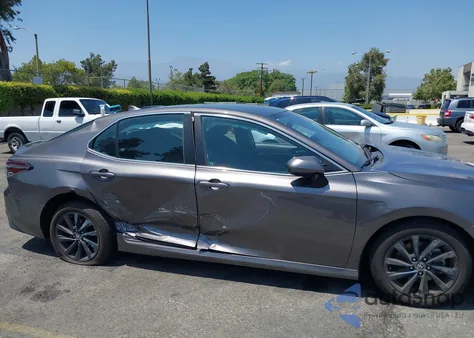 2022 Toyota Camry Le from USA, damaged, VIN 4T1C11AK0NU681028